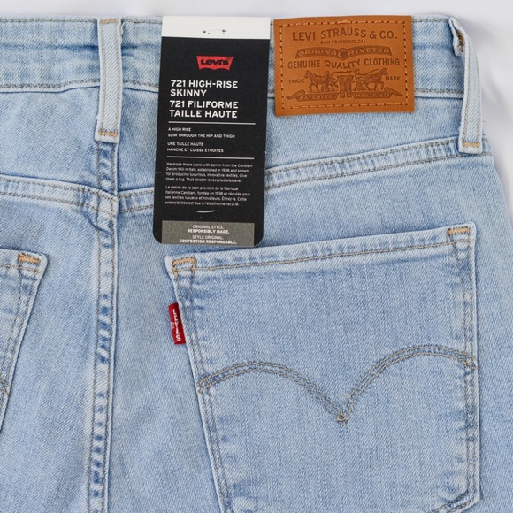 NWT LEVI'S 721 HIGH RISE SKINNY Size 27 Light Wash Custom Short Rip Denim Jeans - Picture 3 of 5